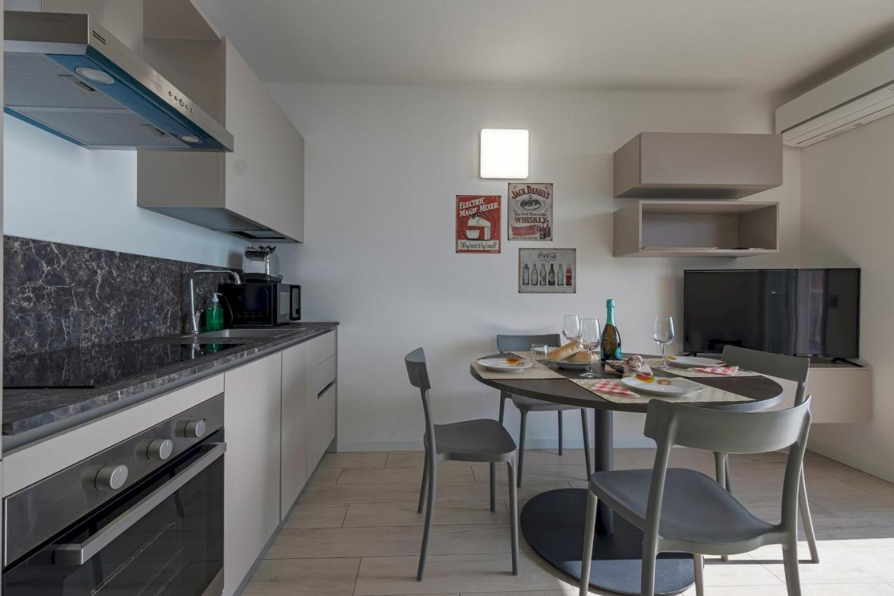 Donatello Apartment Parzanica Екстериор снимка